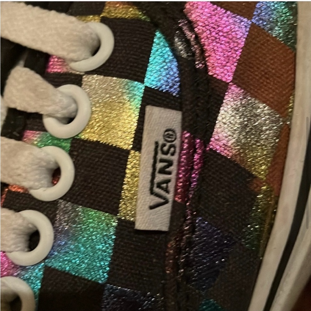 Vans Irridescent Checkerboard Mens Size 6.5 Women 8 ~ EUC ~ ❤️